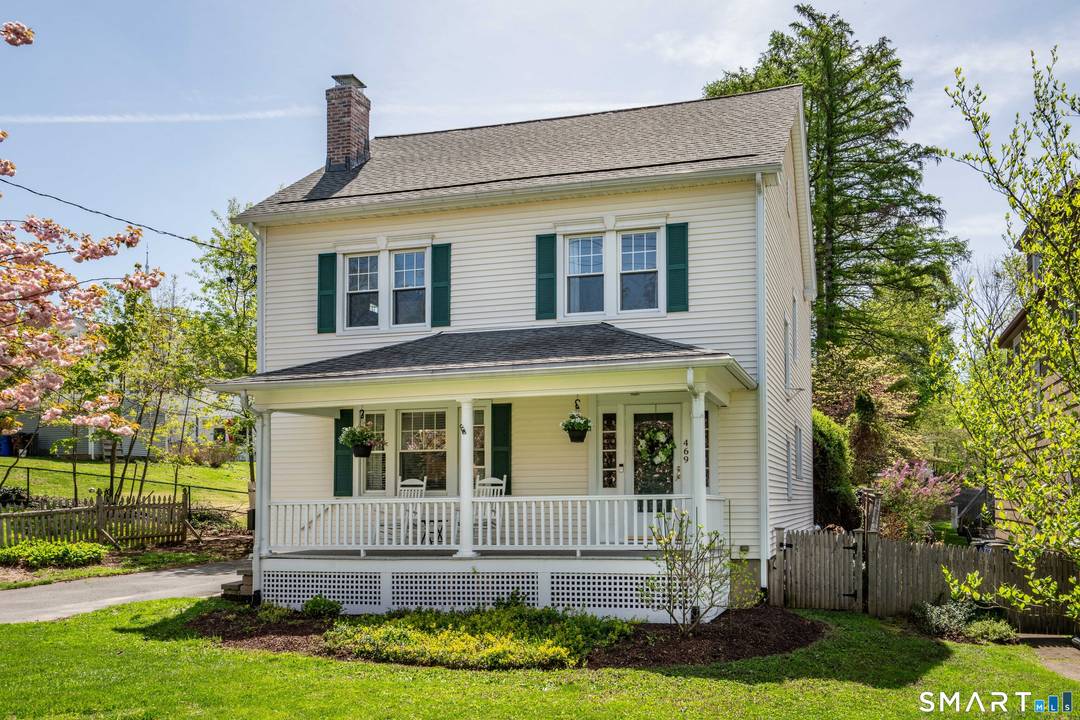 Welcome to 469 Fern Street !