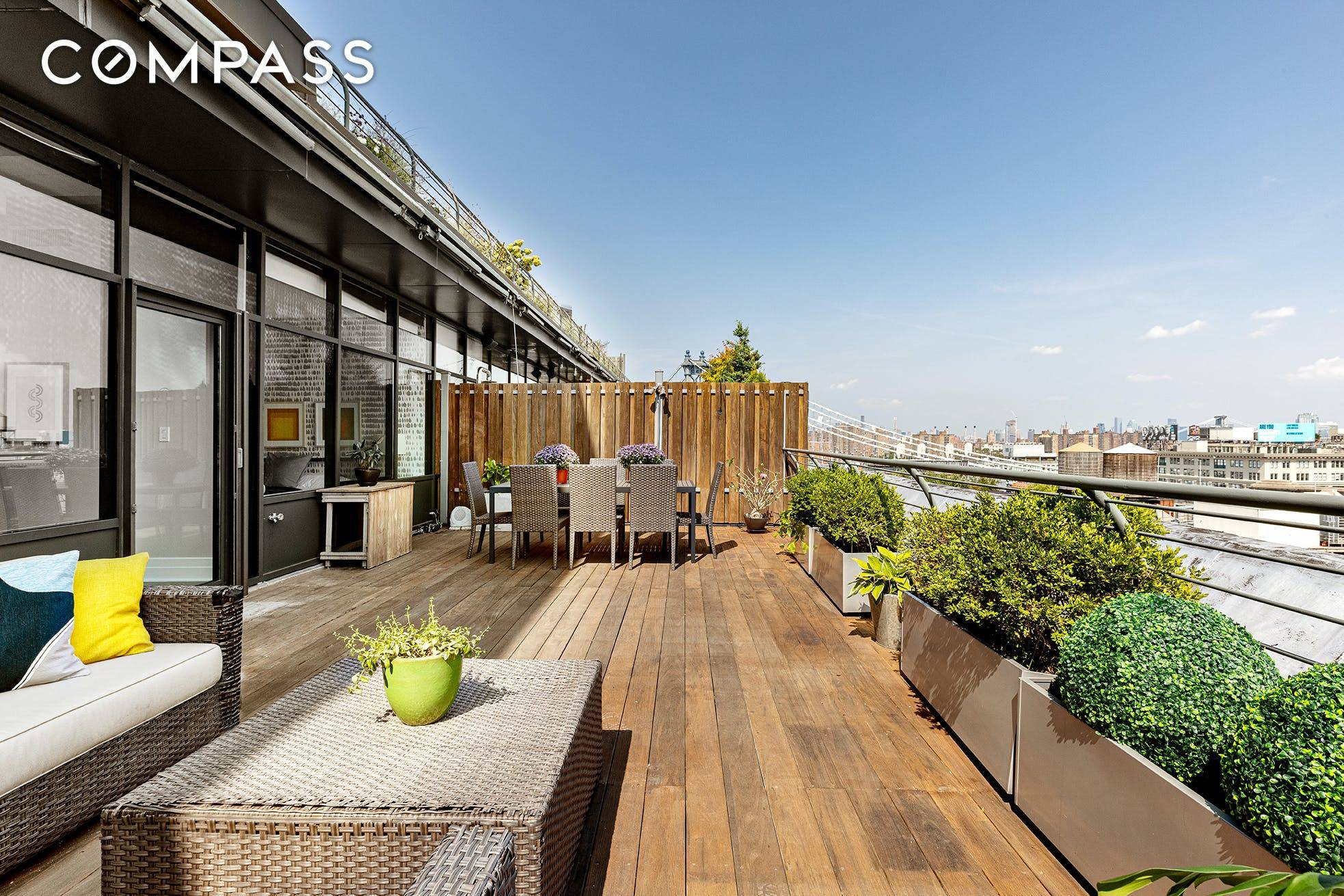 VAST PRIVATE TERRACE. PRIME DUMBO PENTHOUSE LOFT.