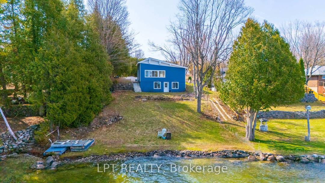 Prime Lake Simcoe Waterfront On A Sought After Stretch Of Shoreline.