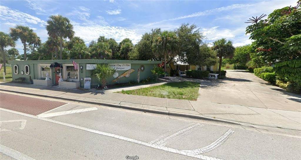 Great US1 frontage nearly 82 feet available in the heart of Sebastian's commercial corridor.