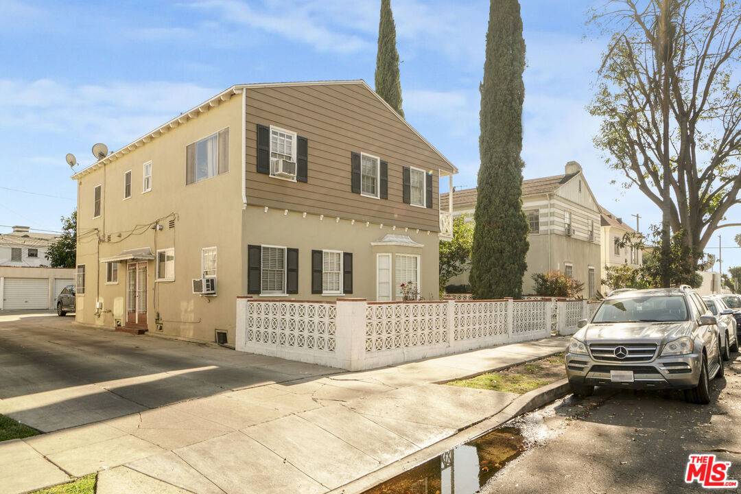 116  S Kings Rd 6BR Beverly Grove La