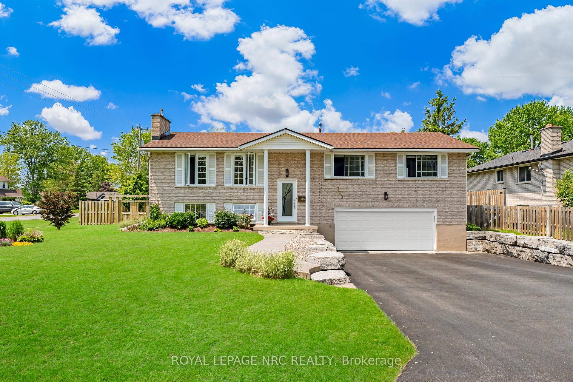 Step into the lifestyle youve been dreaming of with this fully updated all brick bungalow in sought after Crescent Park.