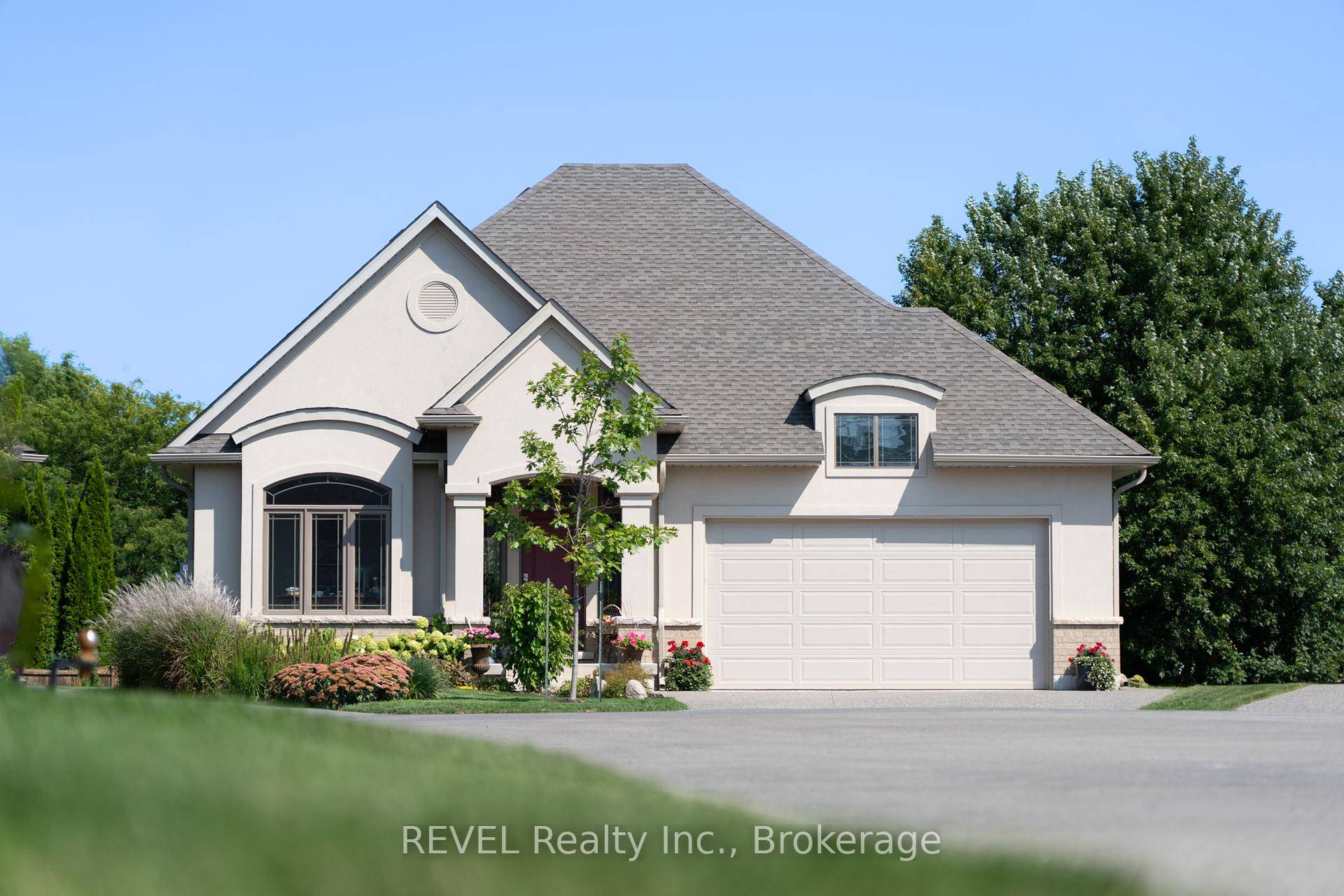 This stunning 2 bedroom, 2 bathroom bungalow offers a perfect blend of style, space, and comfort.