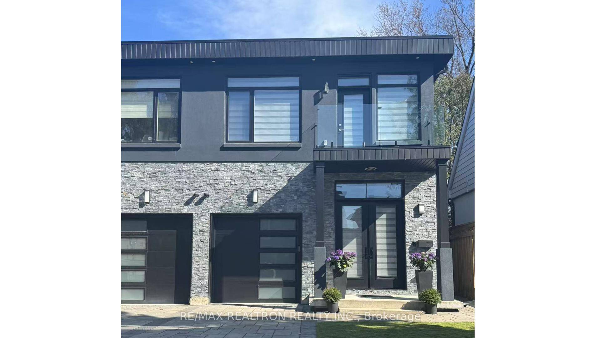Exquisite 4 1 Bed, 6 Bath Semi Detached Home in the Prestigious Port Credit Community !