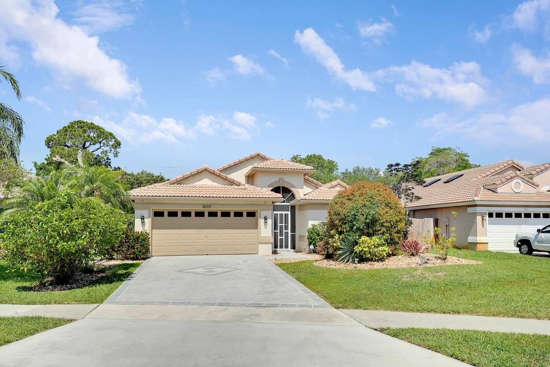 For Rent Immaculate 3BR 2BA furnished pool home in gated Windchime Lakes, zoned for top rated schools !