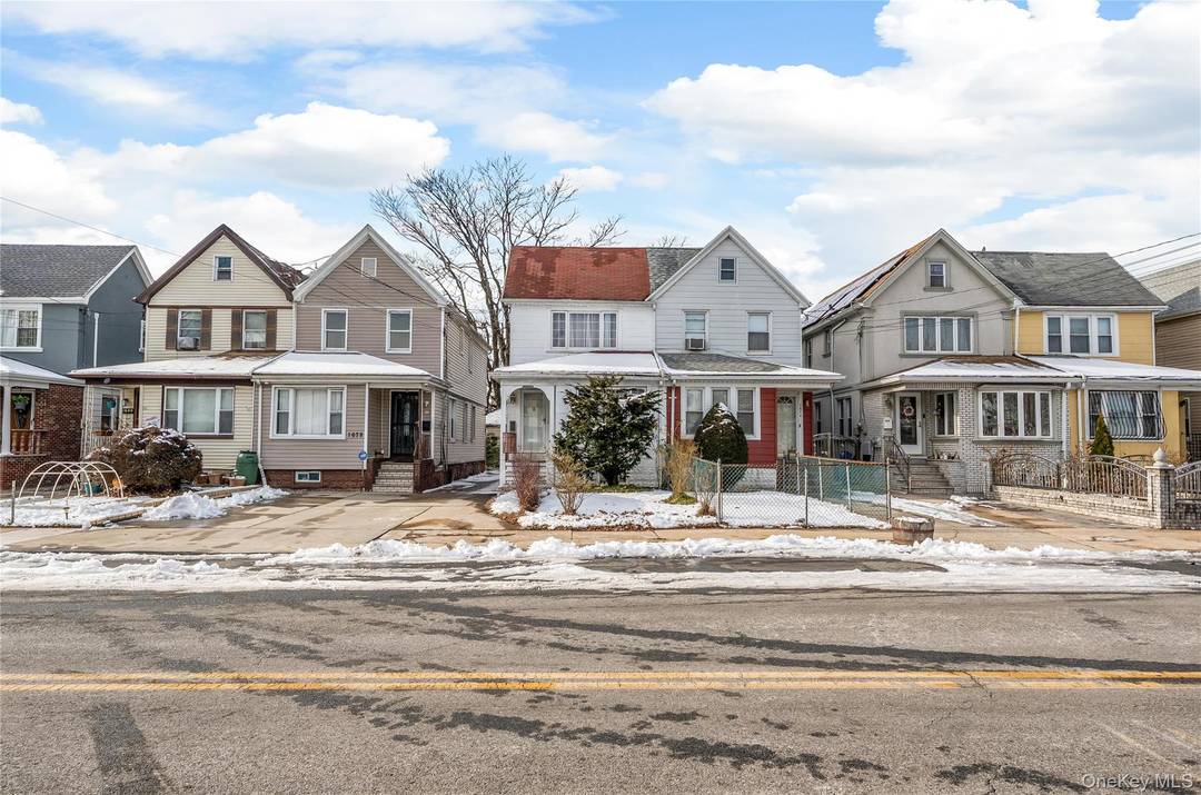 Bring your vision and contractor to 1676 Troy Avenue in East Flatbush.