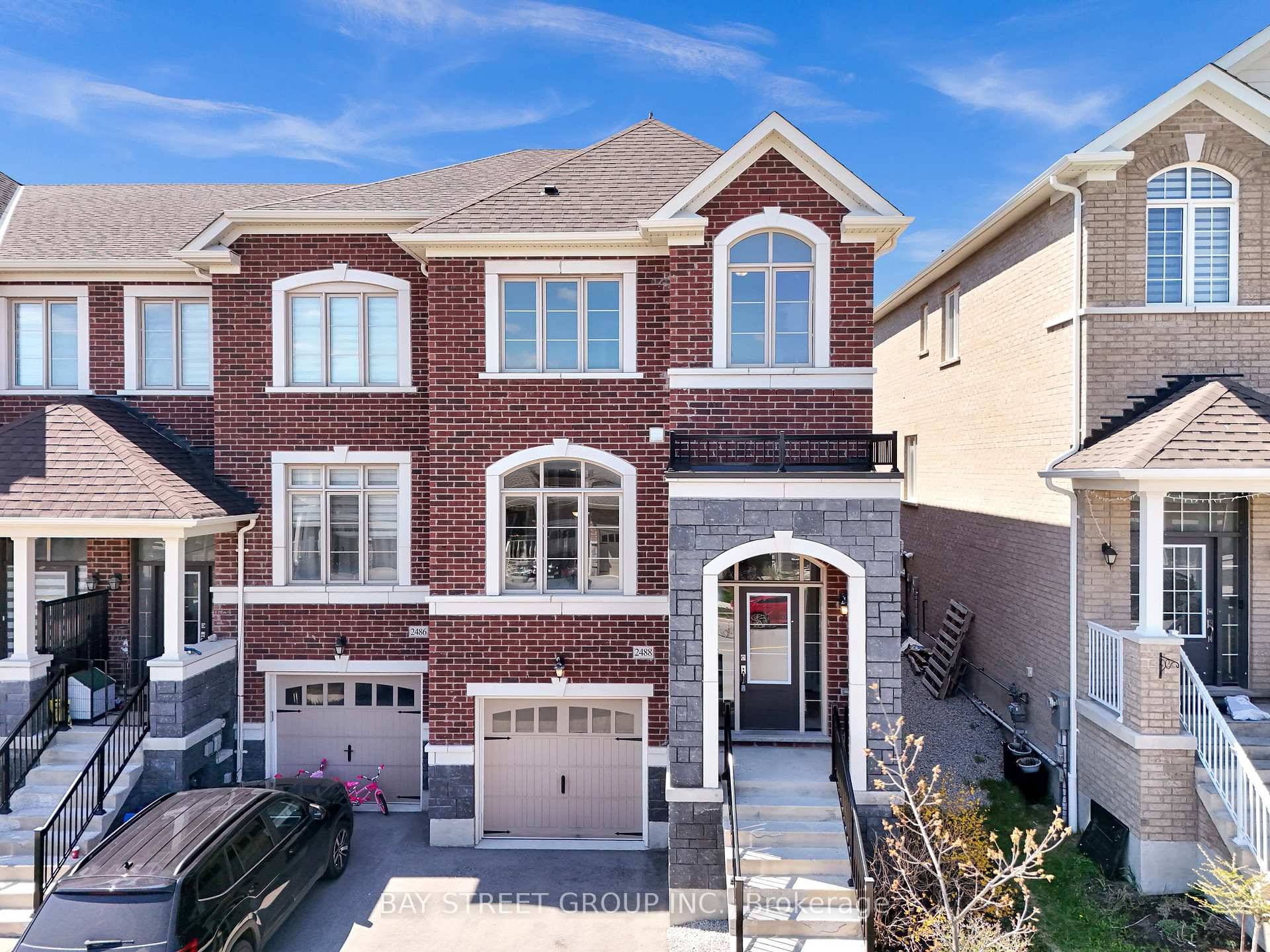 Welcome To This Stunning End Unit Free Hold Town Home Located In The Sought After New Seaton Community Of Pickering.
