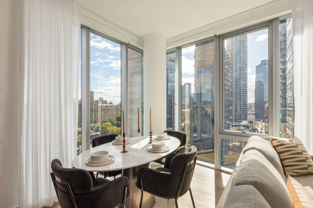 Now Leasing Studios, 1, and 2 Bedrooms at 89 DeKalb.