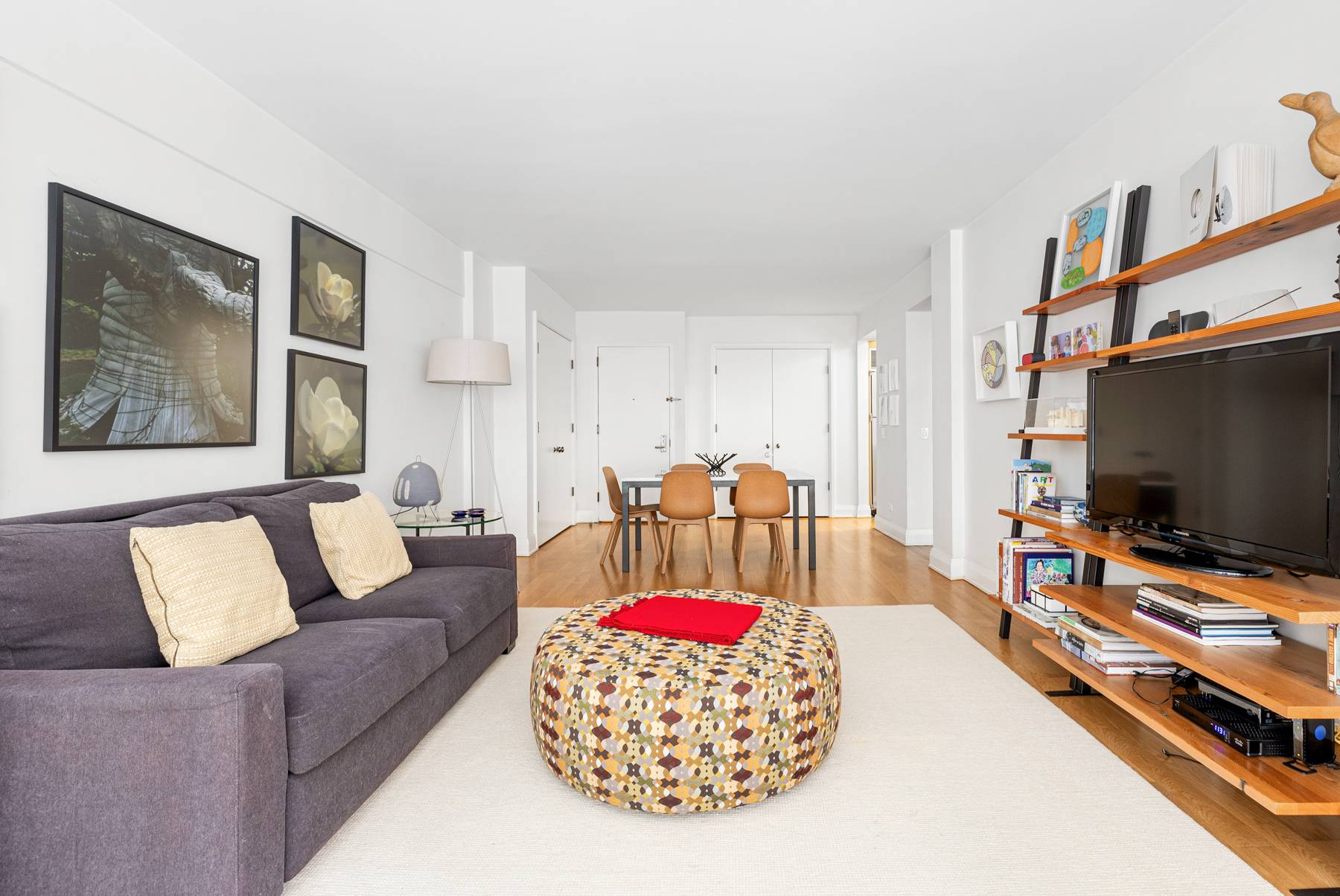 Welcome to Unit 2G at 211 East 51st Street !