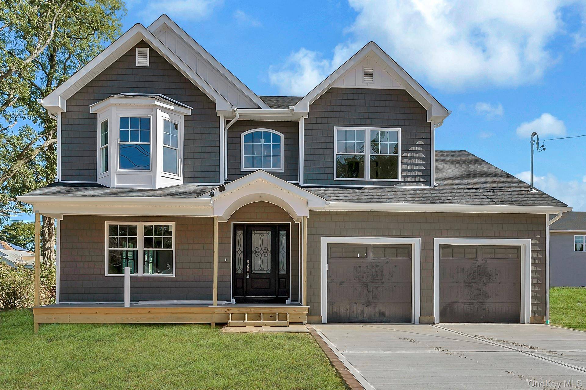 New Construction ! Property sits on a 100x100 lot.