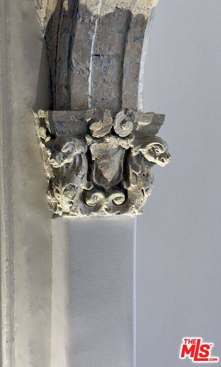 1302  N Sweetzer Ave 1BR Sunset Strip La