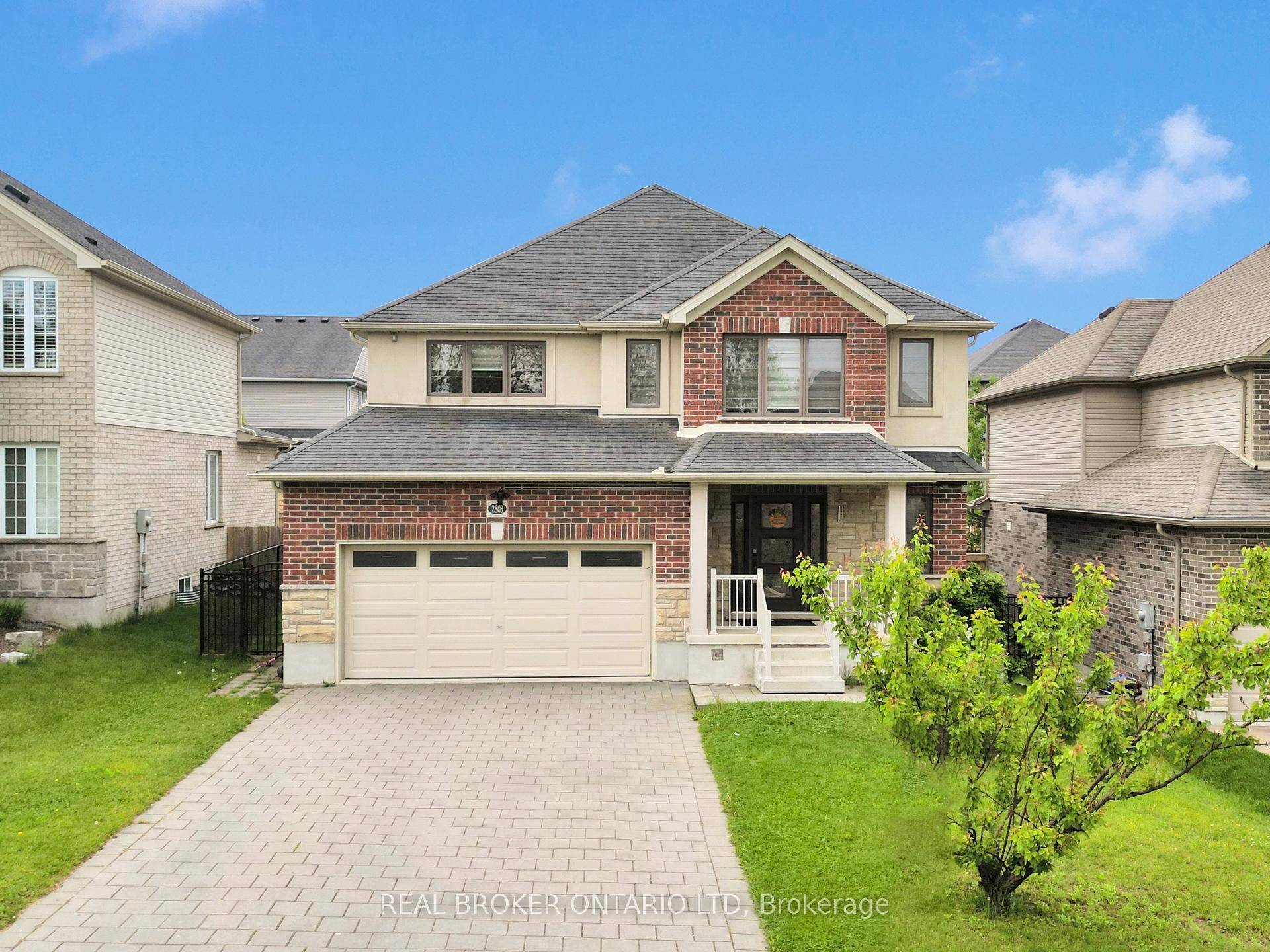 Welcome to 2803 Sheffield Blvd, nestled in Victoria on the Riverone of Londons fastest growing communities with quick access to Highway 401.