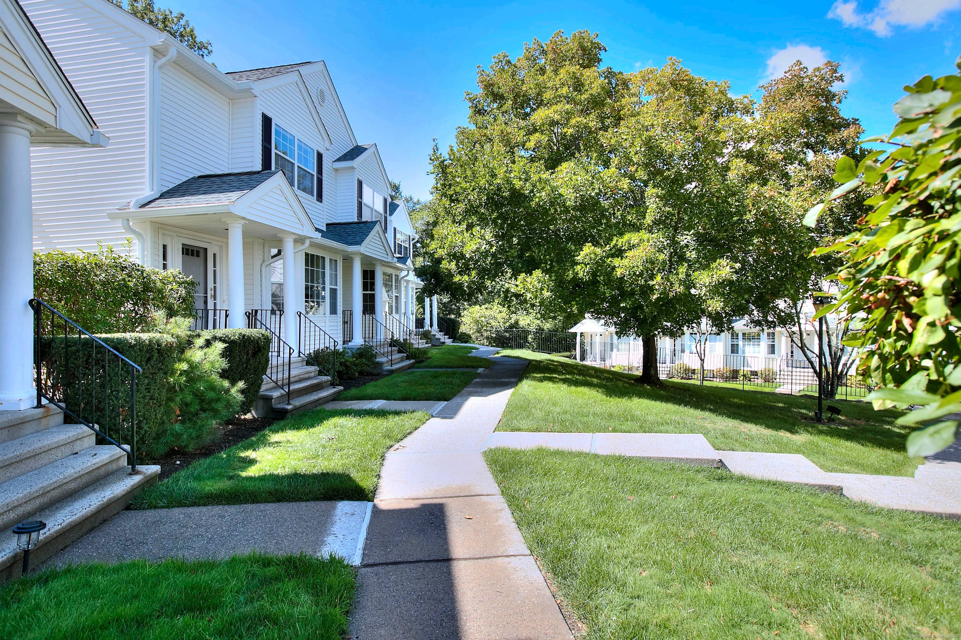 Discover your personal oasis in the sought after Riverturn Complex !