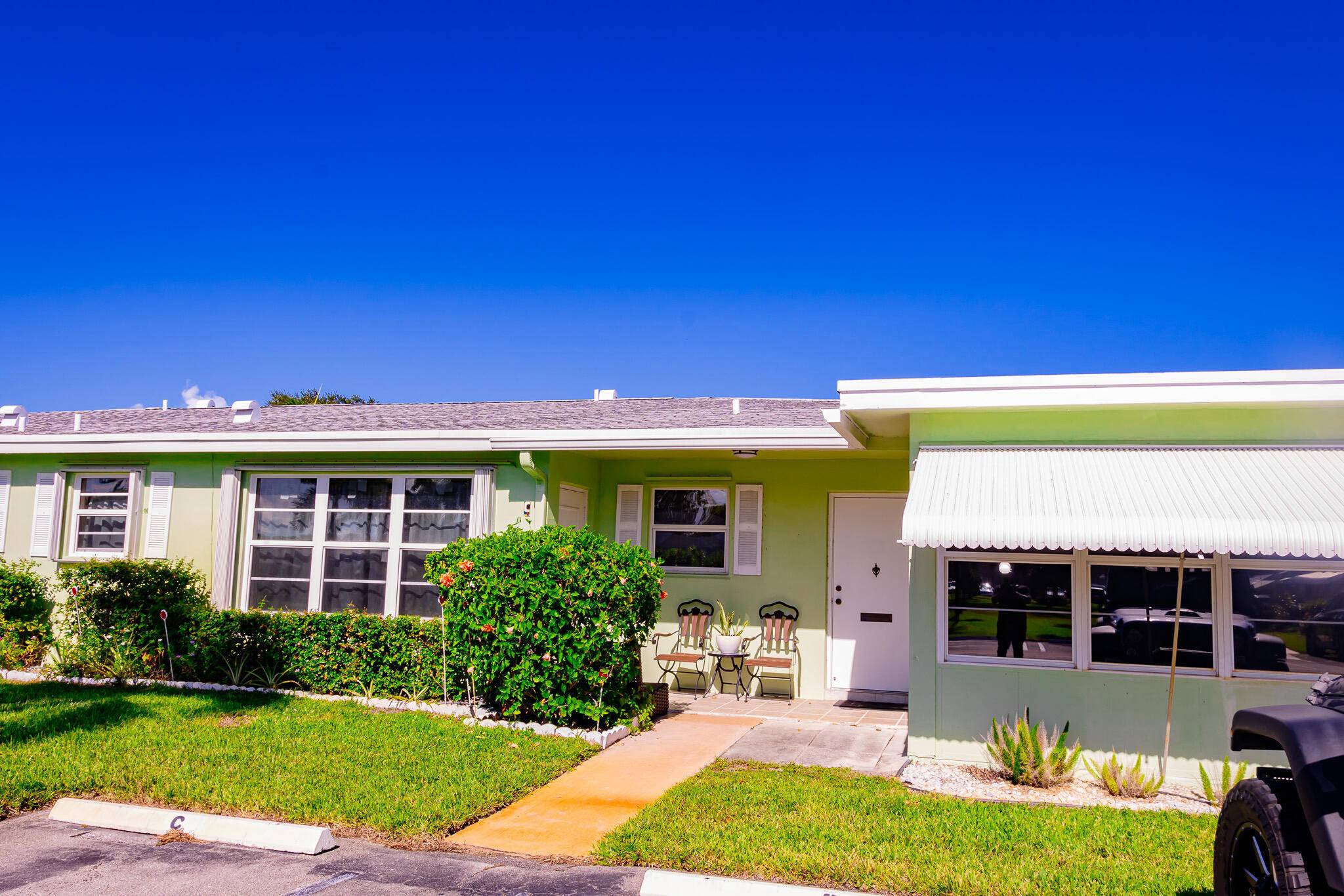BUY NOW ! Bright and light 1 Bed 1.