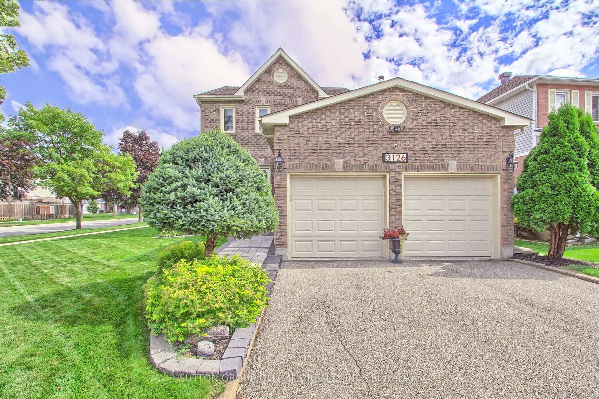 Welcome To 3126 OAKVIEW RD.