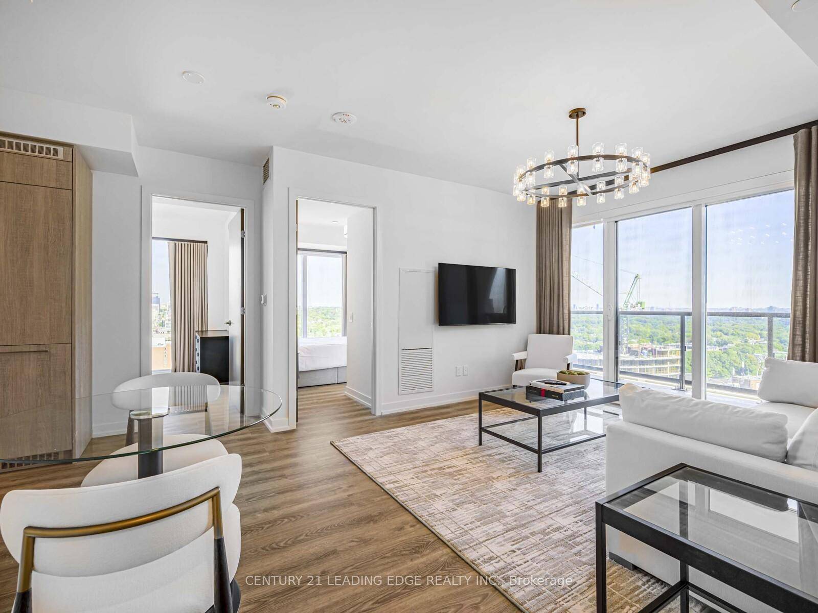 Luxury Furnished Yorkville Residence Boutique Building.