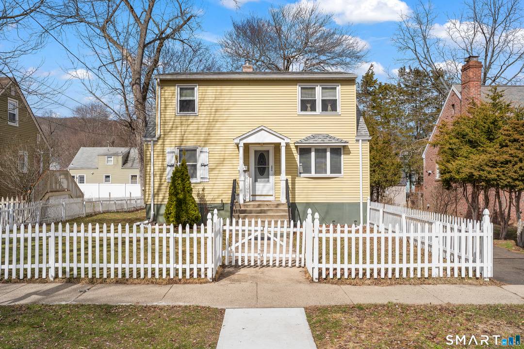 Welcome to 42 Westerleigh Rd, located in the highly desirable Westville Amity neighborhood of New Haven where charm, convenience, and community come together.