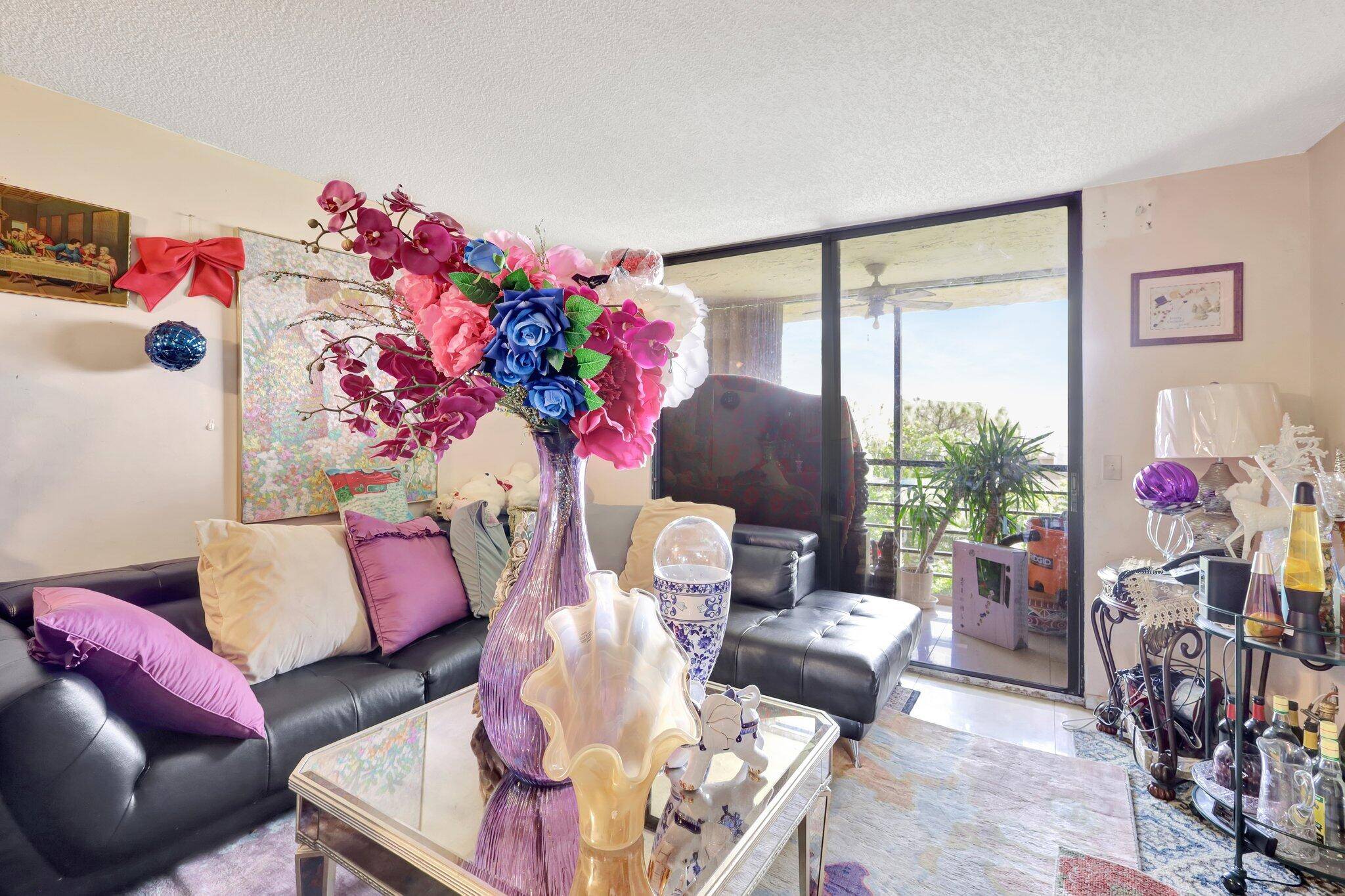 Lovely condo in 55 community with 2 beds and 2 baths.