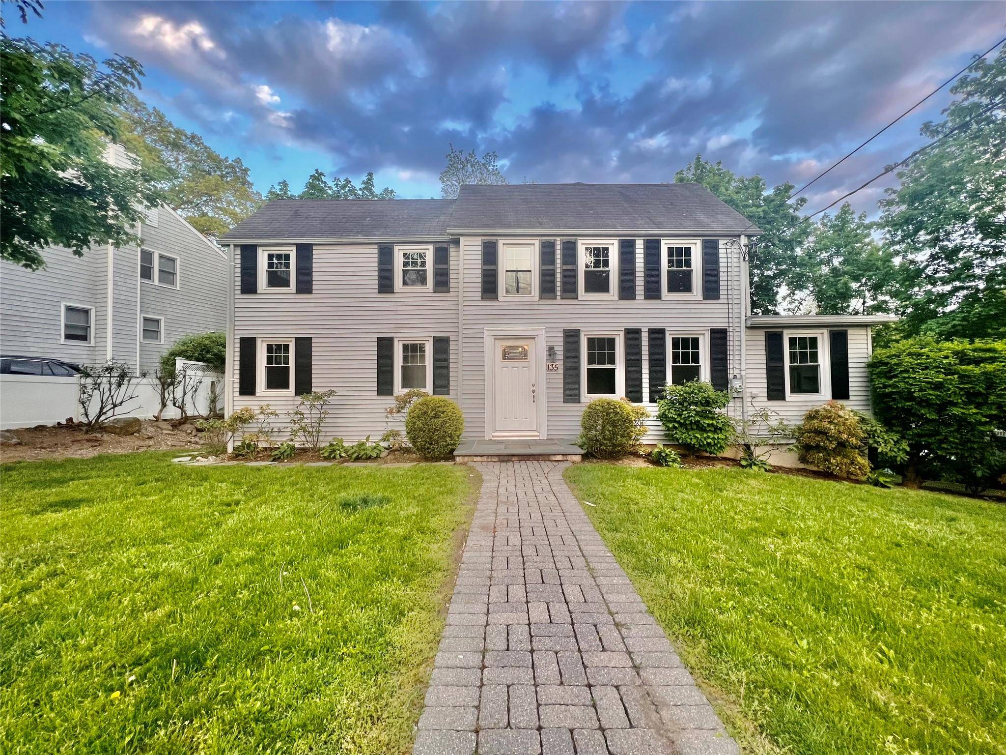 SHOWINGS WILL START AUGUST 13TH !
