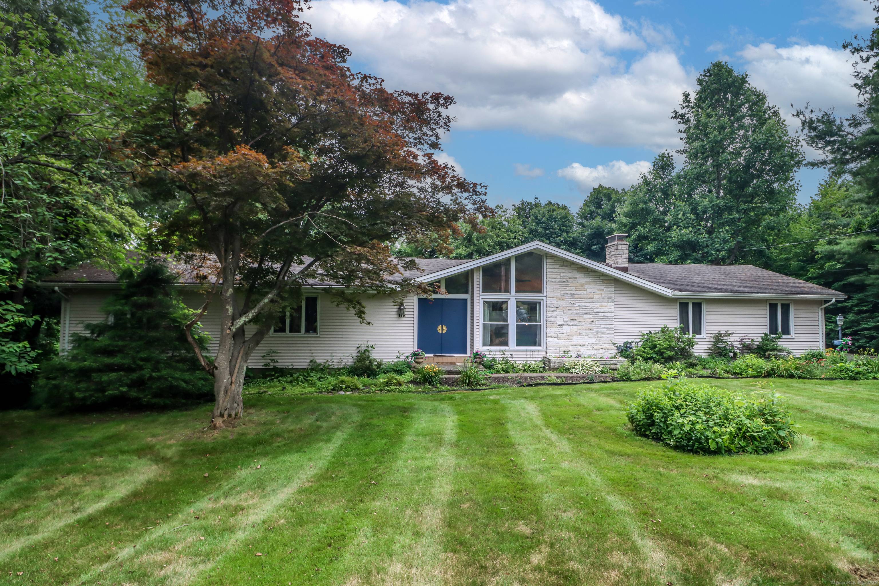 Welcome Home ! Tucked away in beautiful desired Hilltop section of Ansonia, near the Woodbridge line.