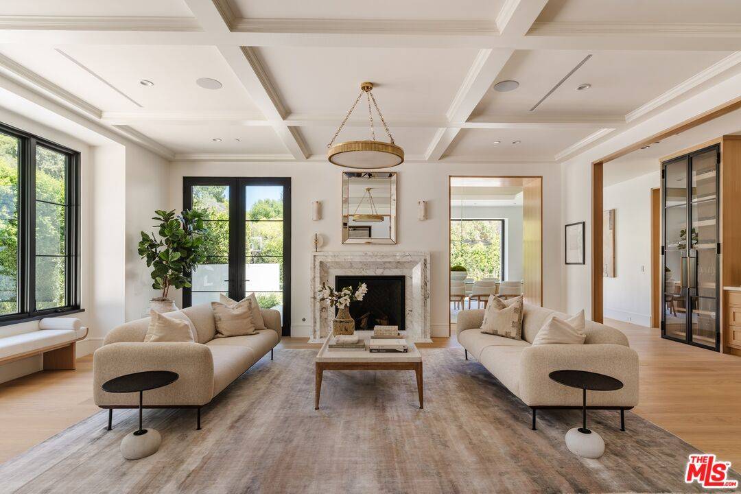 13164   Boca De Canon Ln 7BR Brentwood La