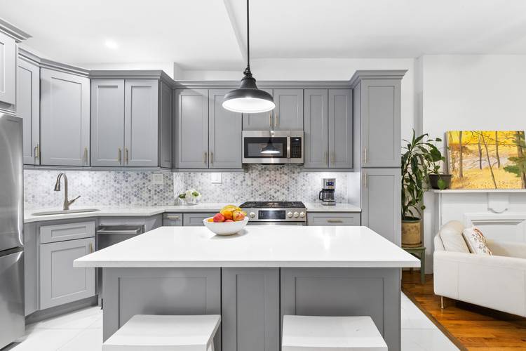 32 East 126th Street Townhouse Rental Harlem, New York City Near Marcus Garvey Park A rarely available townhouse style 5 bedroom, 2 bathroom triplex residence primarily spanning the second and ...