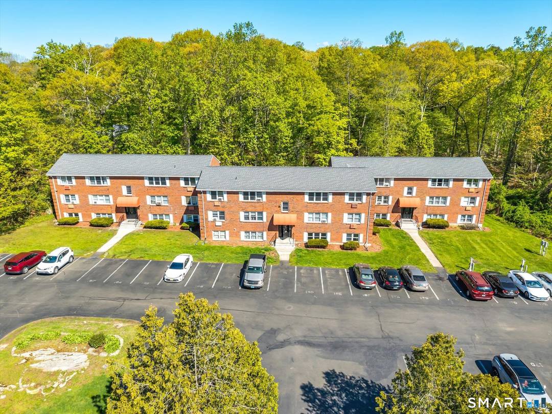 Welcome to the Evergreen Court Apartments an 18 unit brick garden style community in Branford's thriving shoreline rental market !
