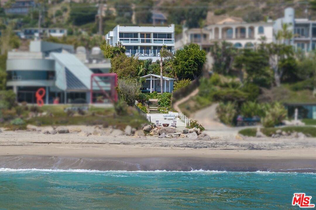 41700   Pacific Coast Hwy 5BR Malibu La