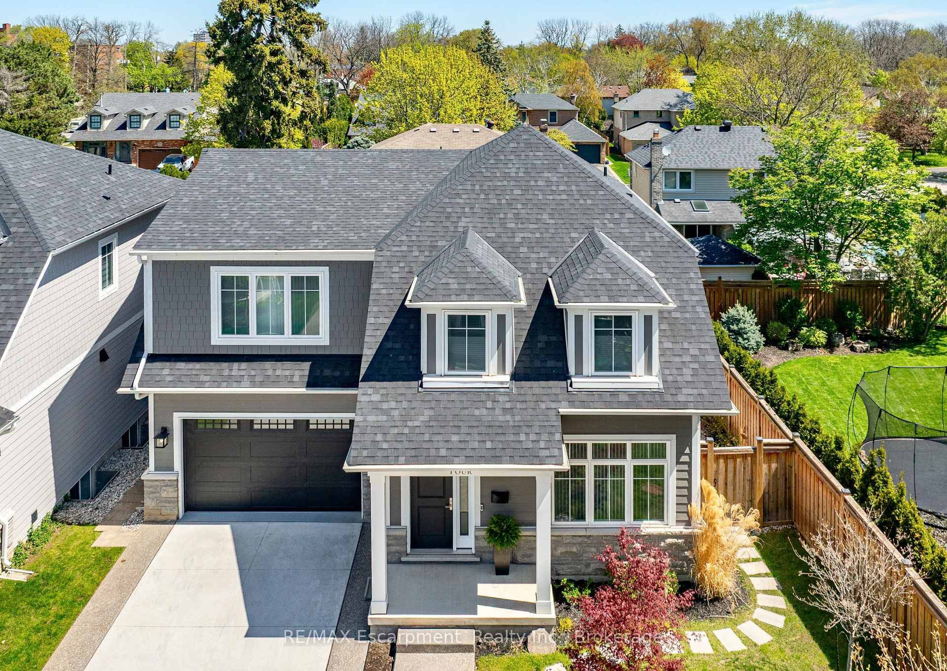 Effortless luxury in the heart of Central Burlington.