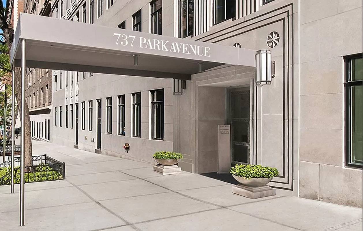 New Exclusive from Classic Marketing, A Sponsor sale with No Board Approval at 737 Park Avenue !