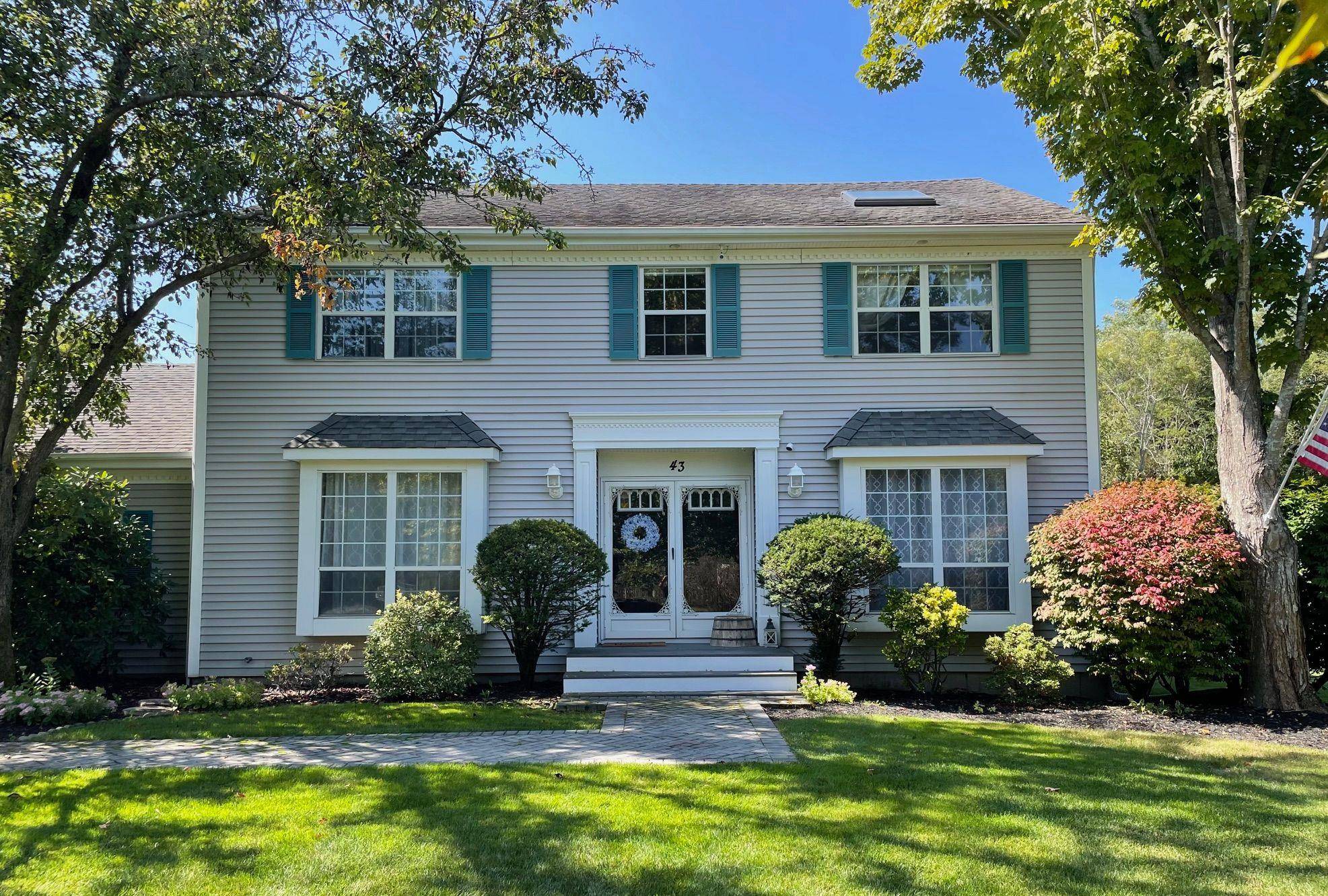 East End Beauty in Baiting Hollow North Fork Wine Country.