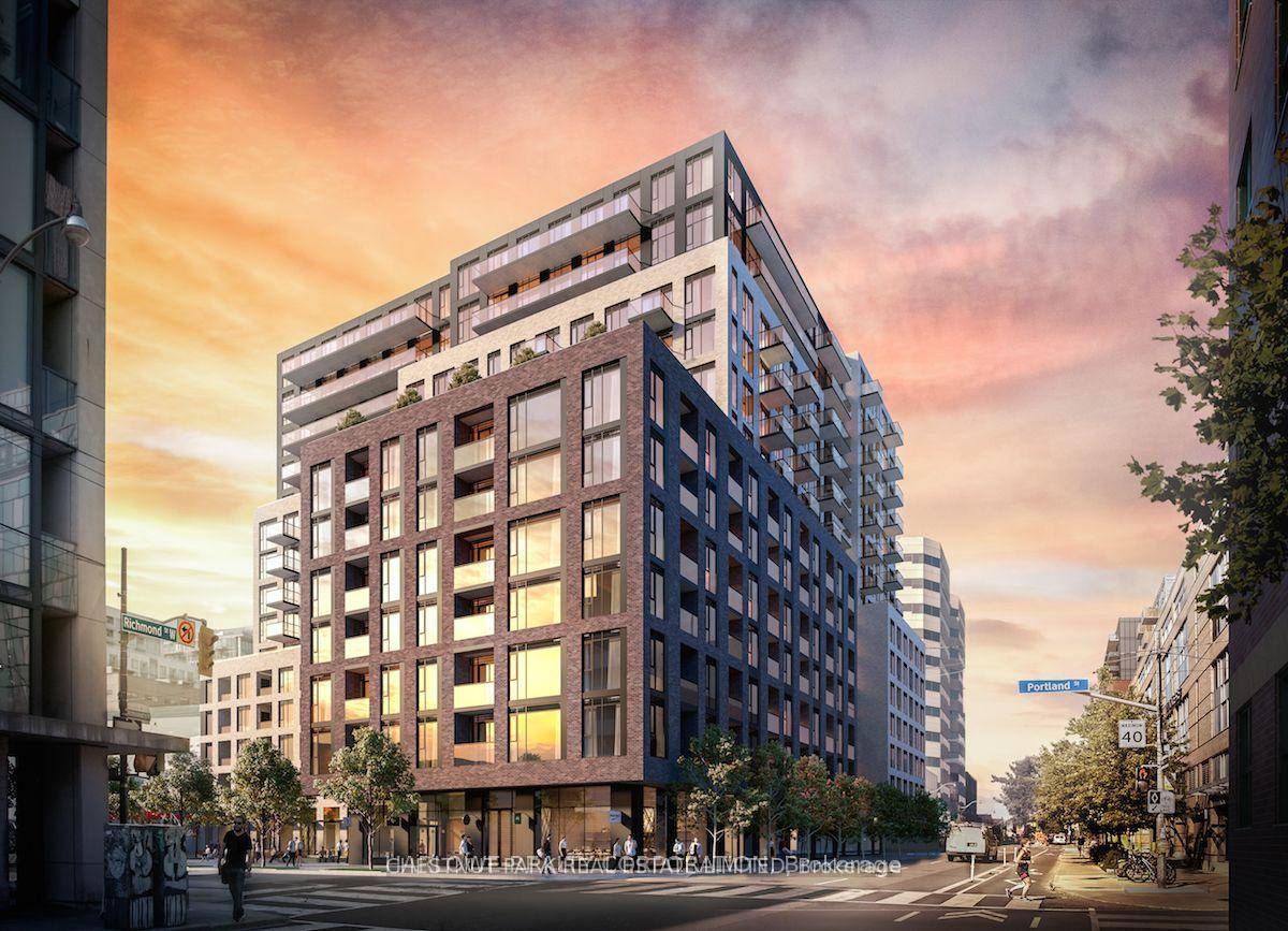 Welcome to your new home in the heart of Downtown Toronto, where you can immerse yourself in the vibrant lifestyle of King West.