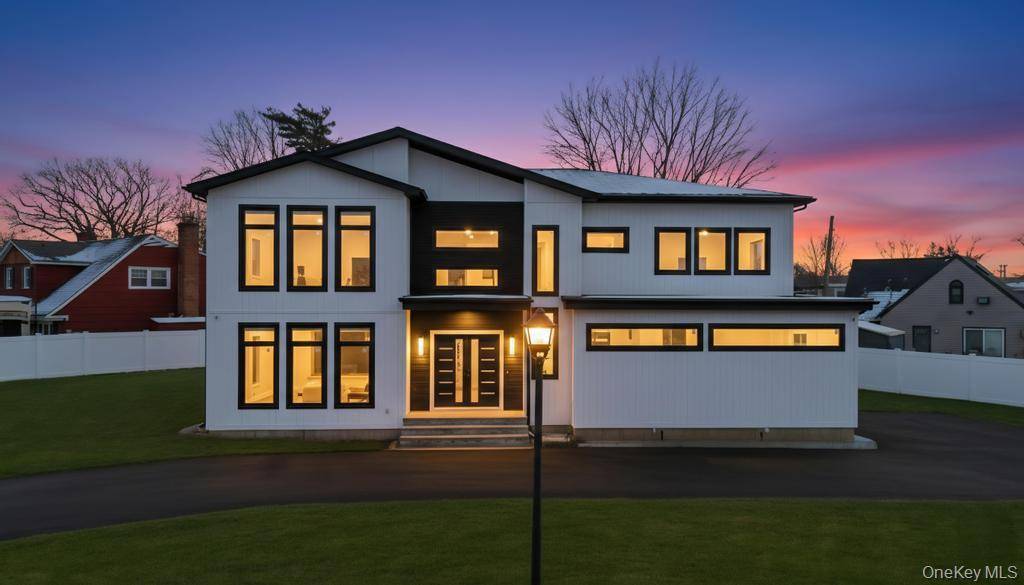 Exceptional new construction on a rare oversized lot in the highly sought after Island Trees School District.