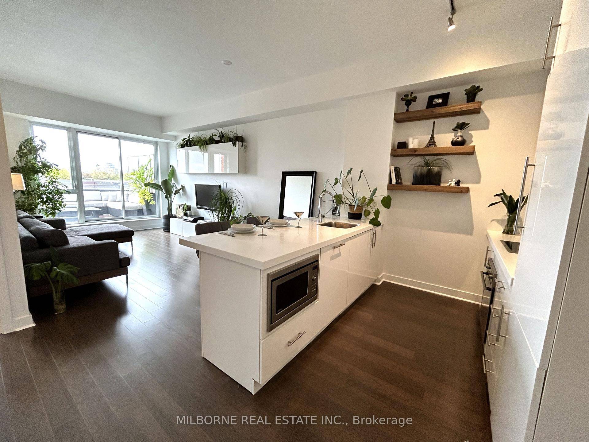 Short Term Lease Fully Furnished, Everything Included The Portland Lofts Private Residences 3rd Floor Penthouse w 10 Foot Ceilings, Spacious 2 Bed 2 Full Bath w 200sf Private Terrace amp ...