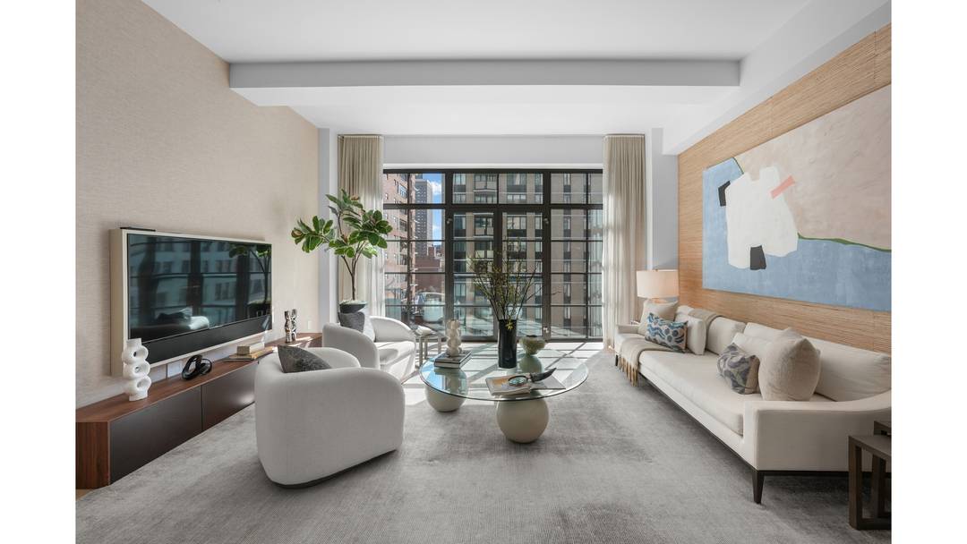 Located in the heart of NoMad, The Huys Condominium pronounced House, inspired by New York's original City Hall, Stadt Huys is a striking blend of the finest prewar architecture and ...