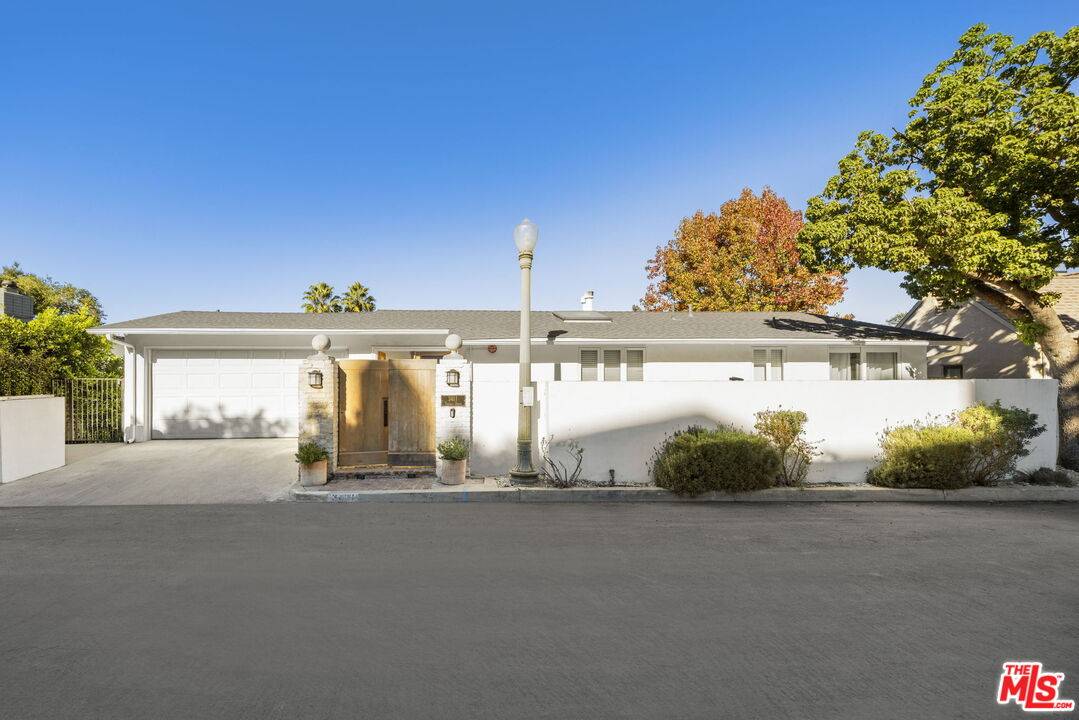 3411   Tareco Dr 4BR Hollywood Hills East La