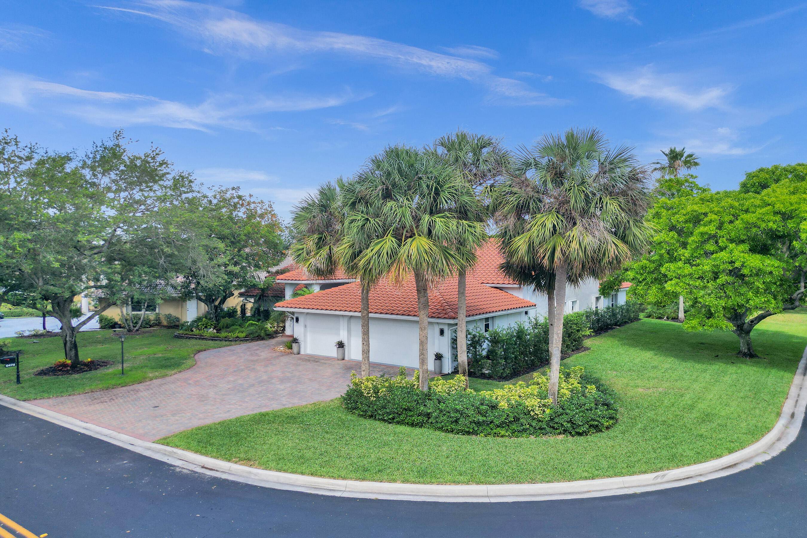 Welcome to this STYLISHLY UPDATED, immaculate, 4 bed, 3 bath home situated on a quiet corner lot !