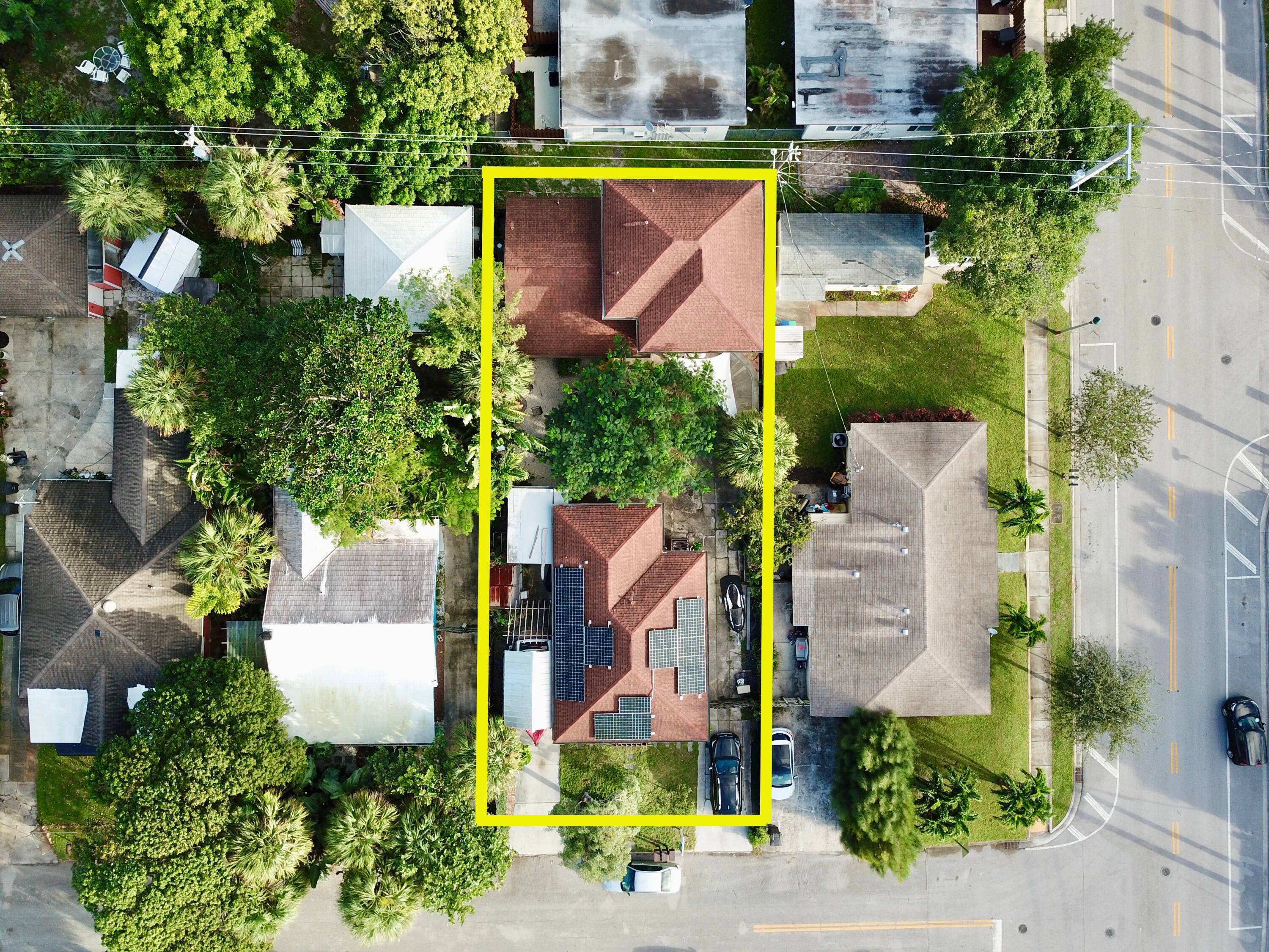 Price Adjustment ! Explore this unique multi family gem in West Palm Beach featuring 3 units total ; the main house up front and a detached structure in the back ...