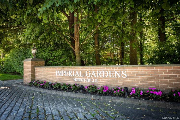 Spacious 3 bedroom x 2. 5 bath Luxury Condo in Imperial Gardens at North Hills.