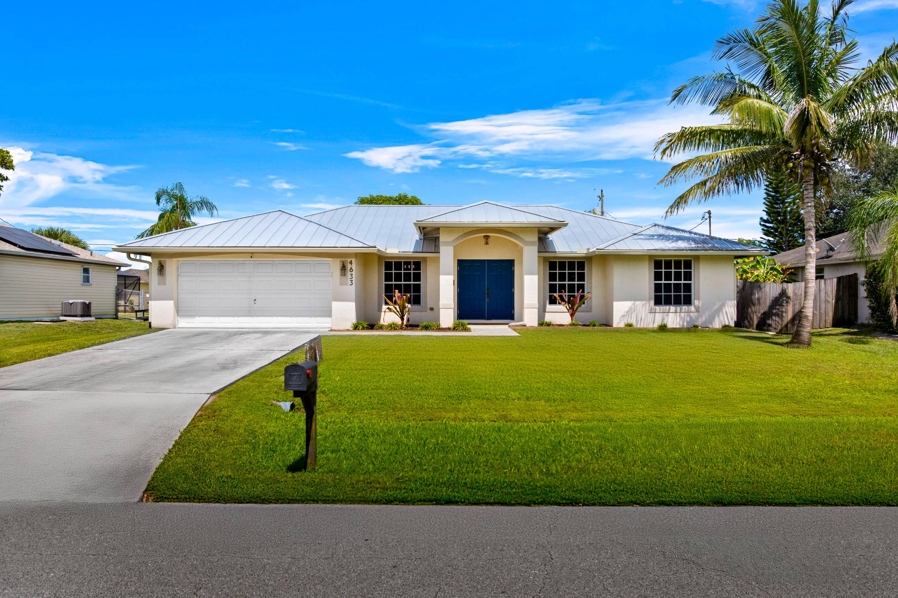 Charming 4 Bedroom Home with Screened Patio Prime Location !