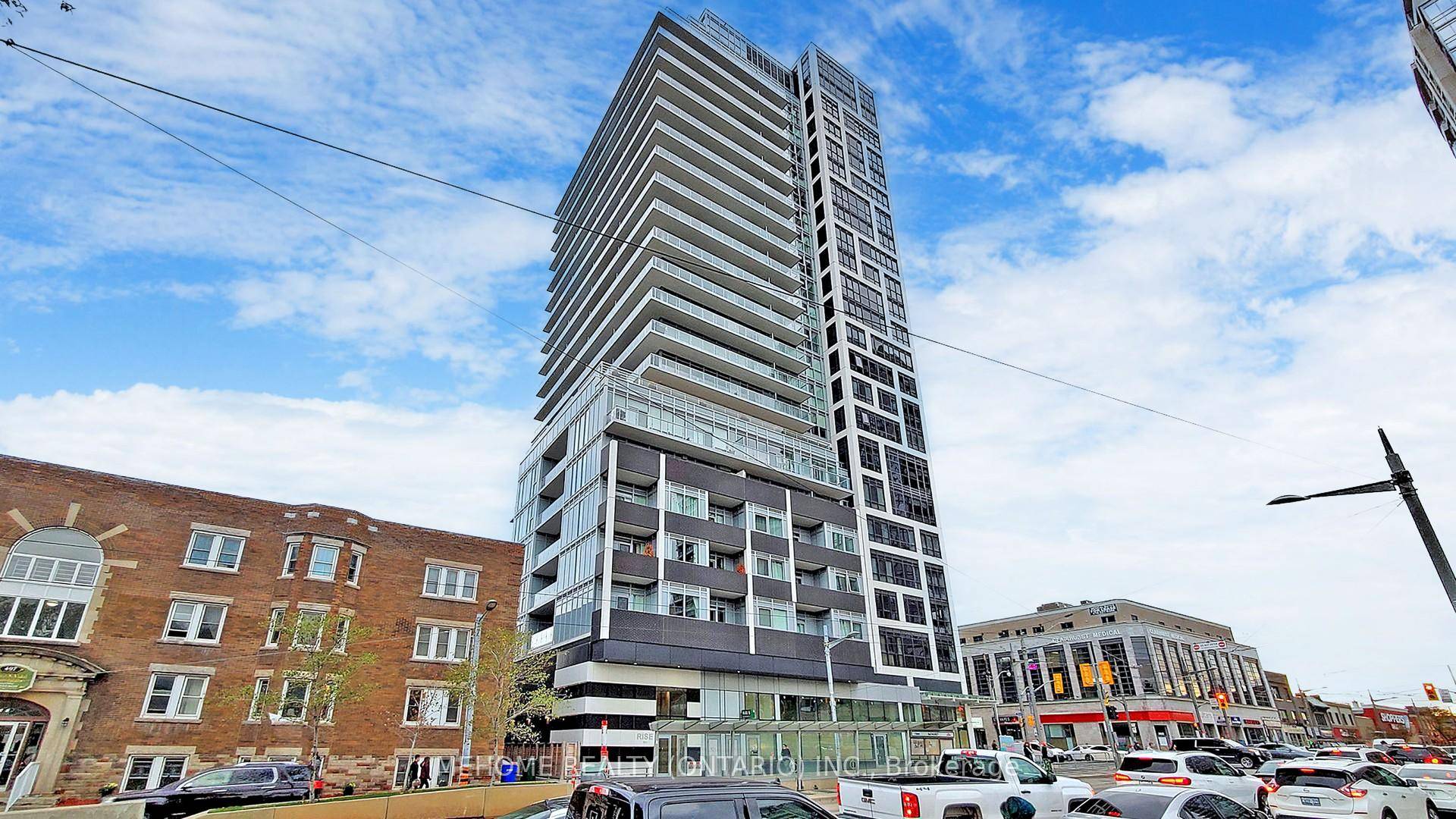 Excellent Location ! Rise At Bathurst amp ; St Clair Is in One of Toronto's Best Neighborhoods.