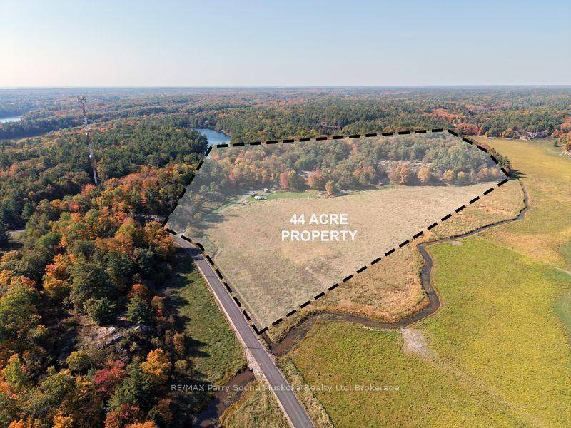 ABSOLUTELY SPECTACULAR RARE ACREAGE FIND !