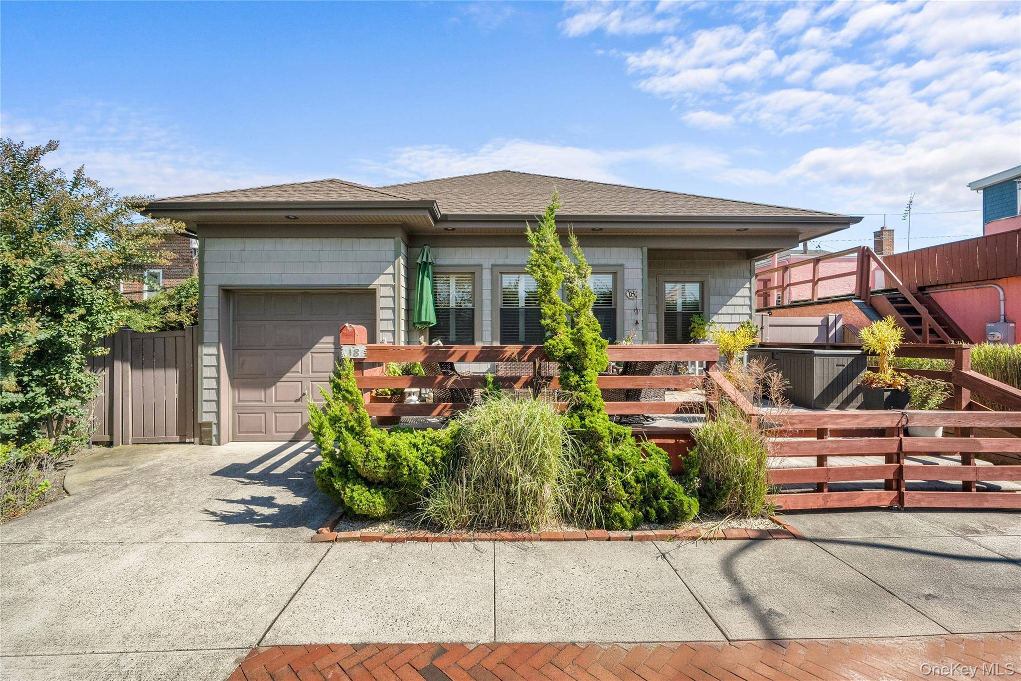 CANAL SIDE BEAUTY WITH 66 FT OF DOCK BASICALLY BRAND NEW !