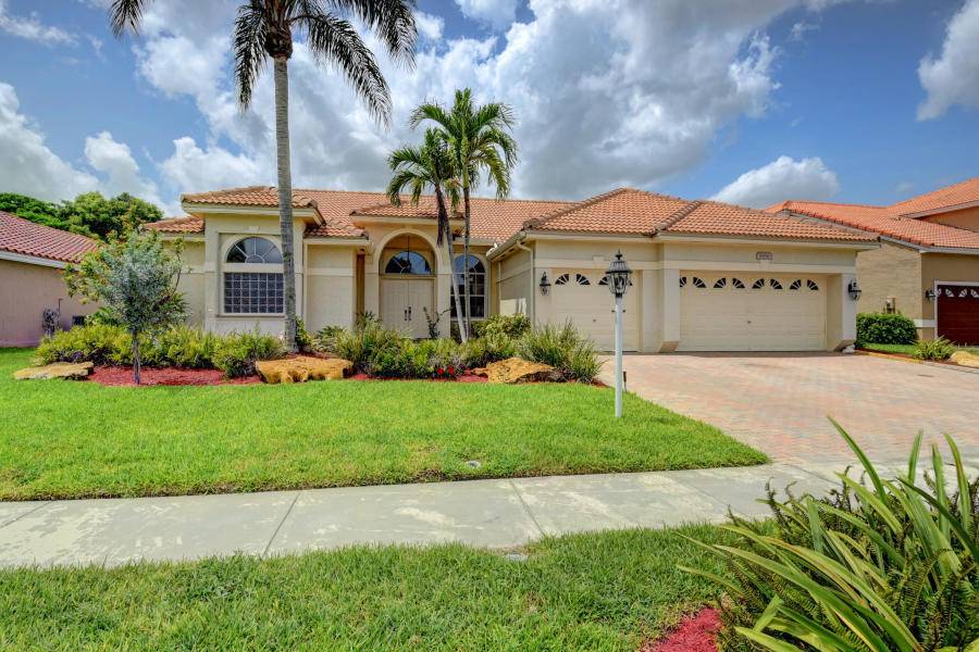 Rent this beautiful 1 story home featuring 4 bedrooms, 3 baths, 3 car garage and screened in pool on a private interior lot.