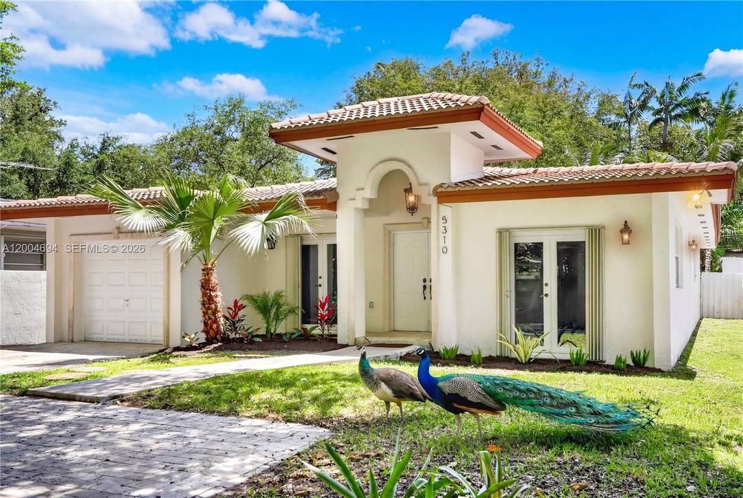 Charming 3 bedroom, 3 bathroom home in the heart of South Miami, offering 1, 952 sq ft of living space and 2, 333 total sq ft on a 6, 650 ...