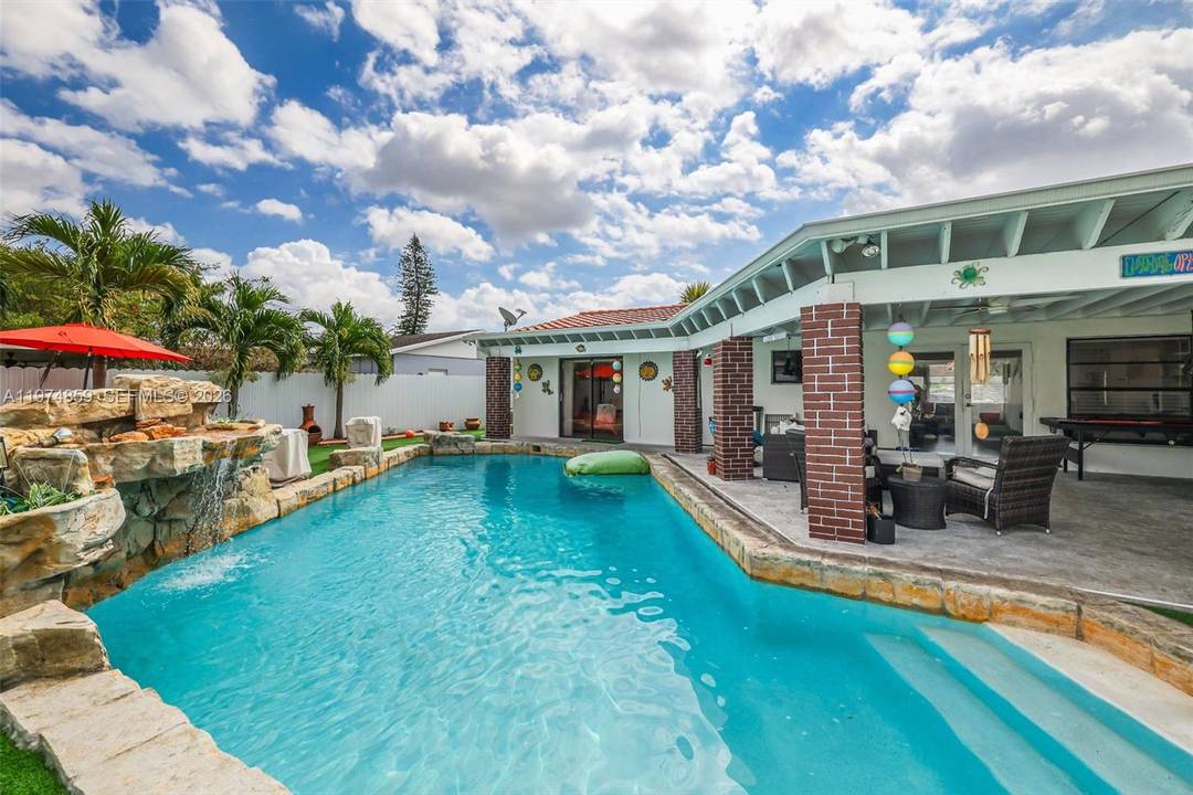 Welcome to the perfect blend of relaxation and functionality in a prime Miami location.