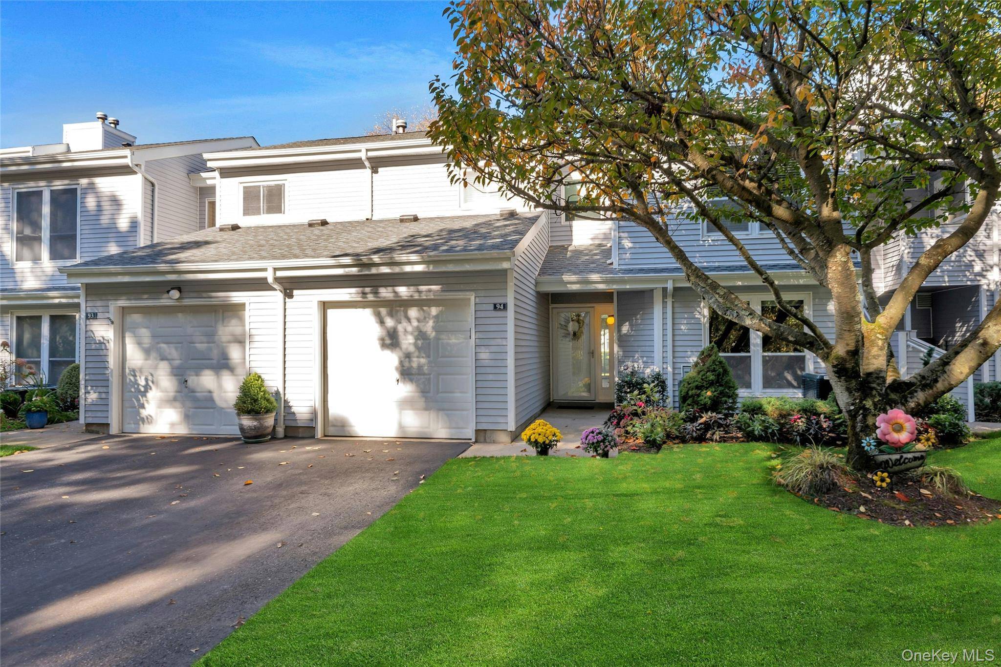 MINT Pebble Beach Model with well appointed Kitchen, custom details throughout !