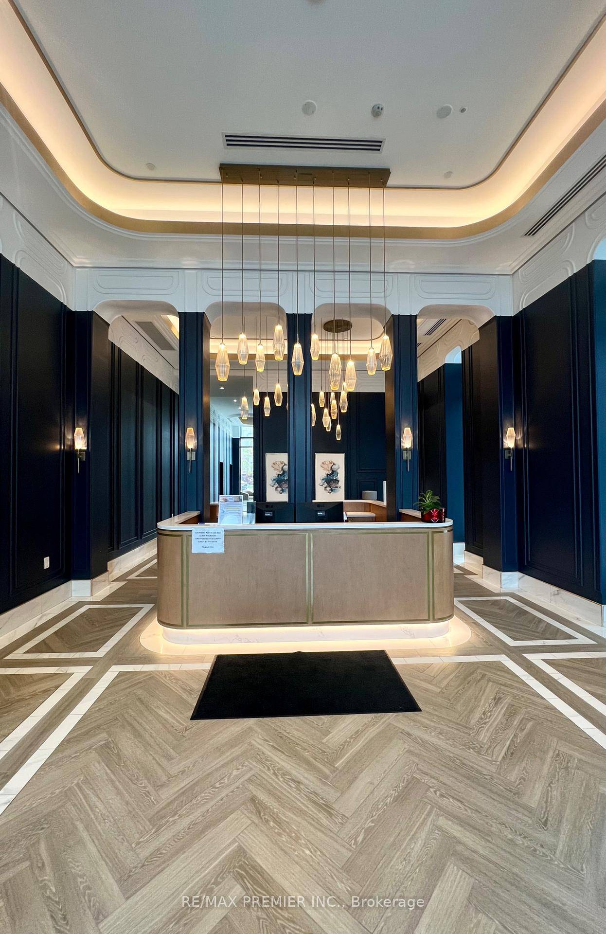 Welcome To The Mackenzie !