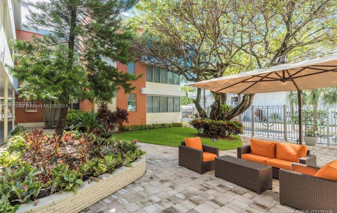 Looking for the perfect beach home at a phenomenal price ?