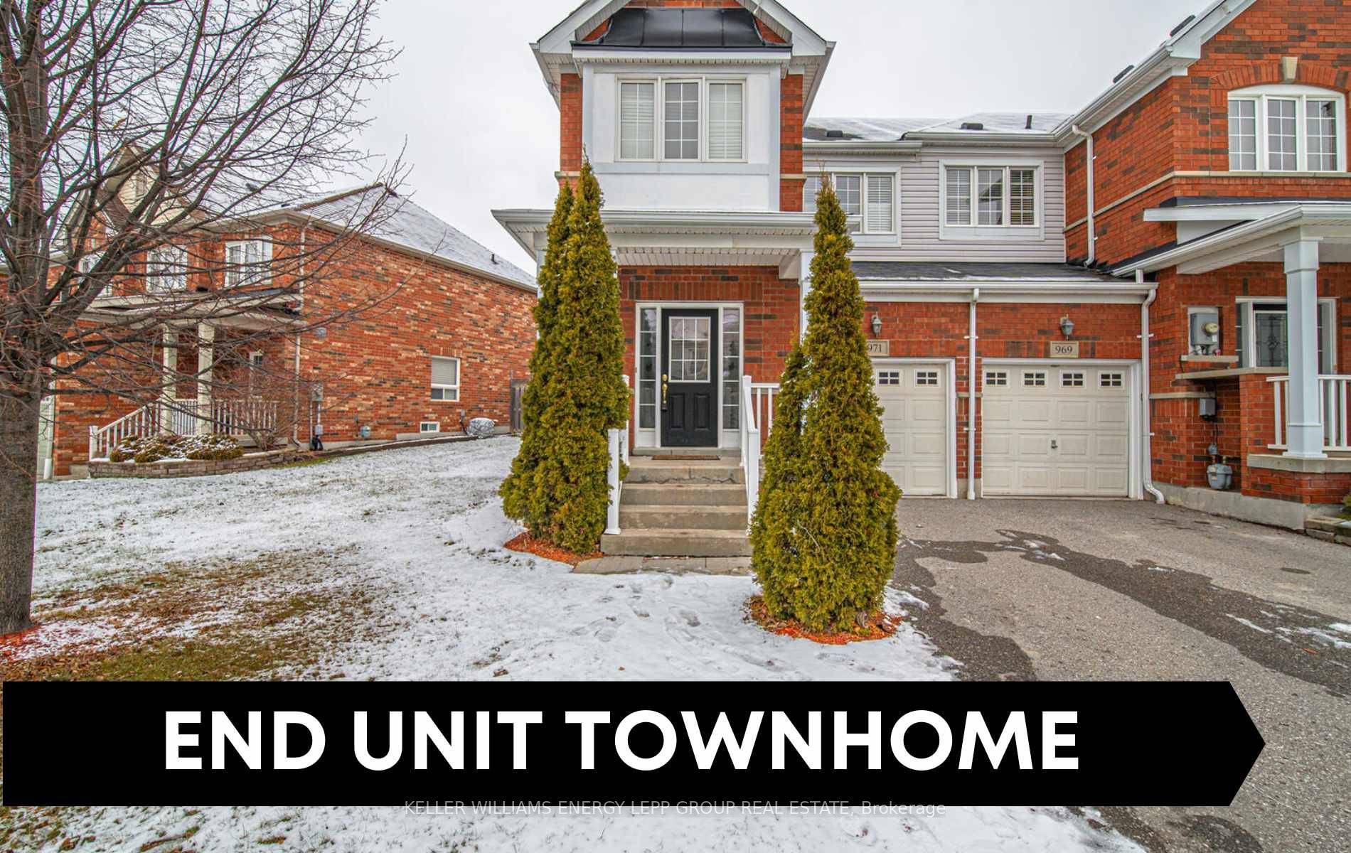 Spacious 3 bedroom end unit 2 storey town home with approximately 1900 square feet of living space in highly desirable Oshawa neighbourhood.